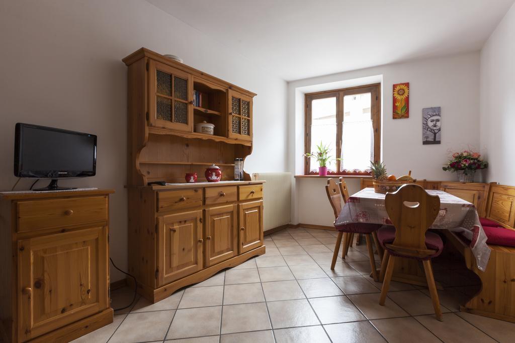 Appartamento Zeni - Dolomiti Di Brenta Molveno Kamer foto